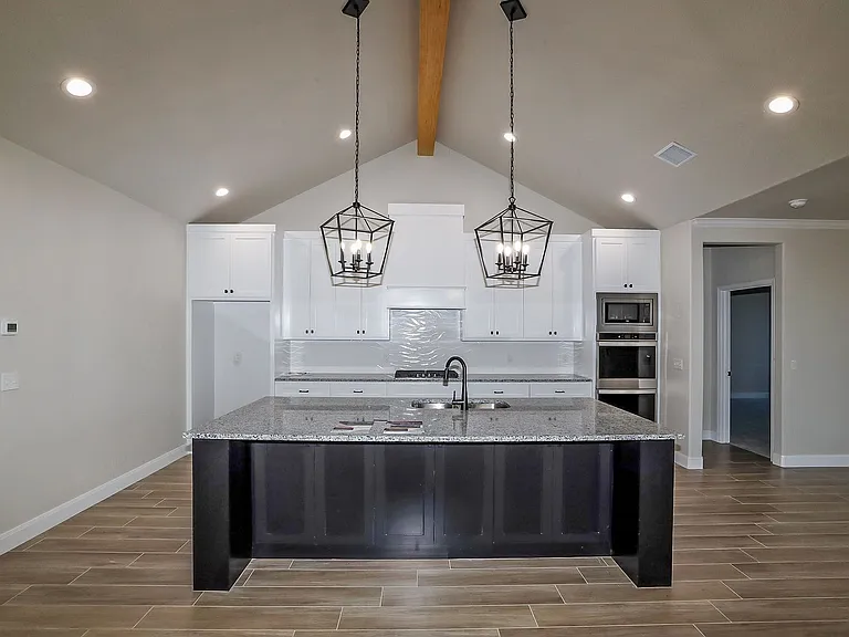 3251 Tulsa Dr — Photo 3
