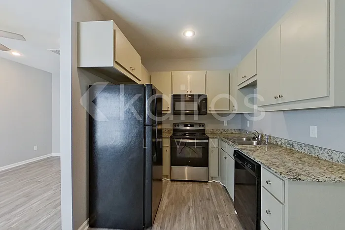 10005 W 20th St #A — Photo 5
