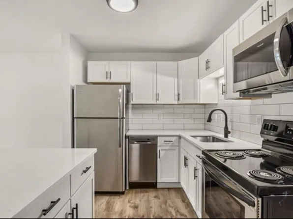 1217 E Wilson St, 1217 E Wilson St APT 2, Madison, WI 53703