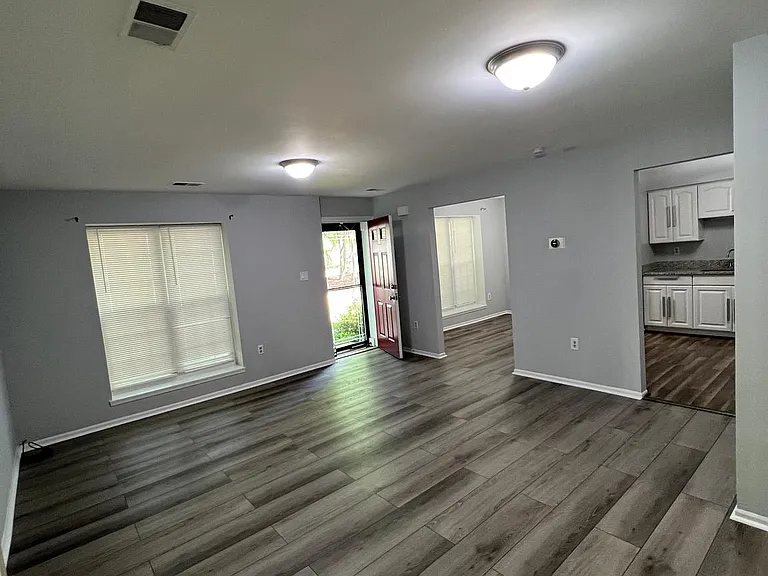 2864 Madeira Ct #19 — Photo 10