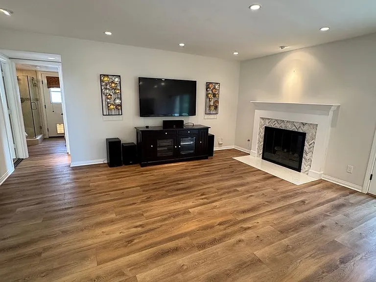 99 Castillian Ave — Photo 3