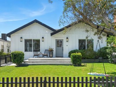 8309 Westlawn Ave, Los Angeles, CA, 90045