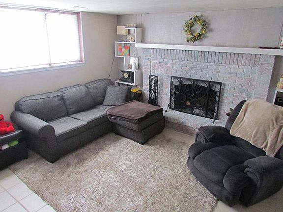 4th image of 8408 Glendale Dr