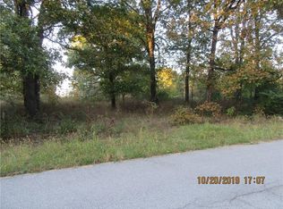 Van Fleet Rd, Siloam springs, AR 72761