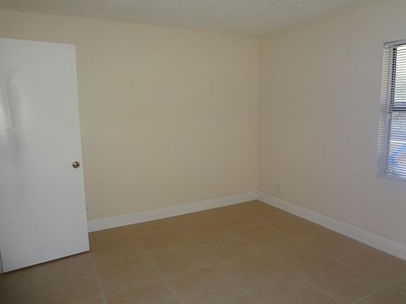 4th image of 9999 Summerbreeze Dr APT 307A
