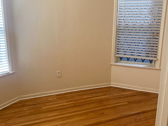5th image of 5725 S Michigan Ave Floor 1