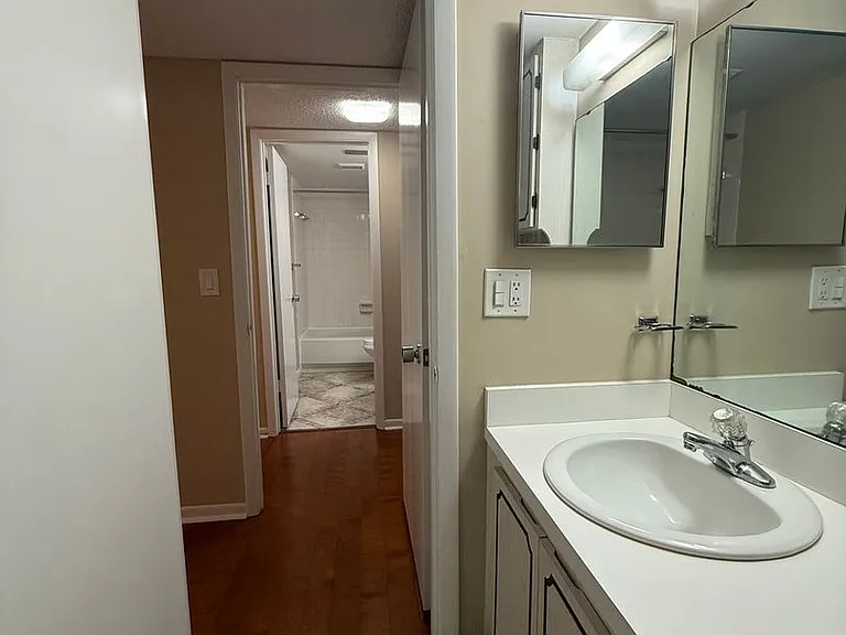 130 Jasmine Woods Ct #9D — Photo 54