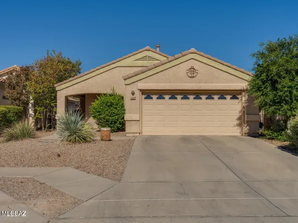 10429 E Oakbrook St, Tucson, AZ 85747