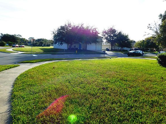 5th image of 239 Timbercreek Pines Cir