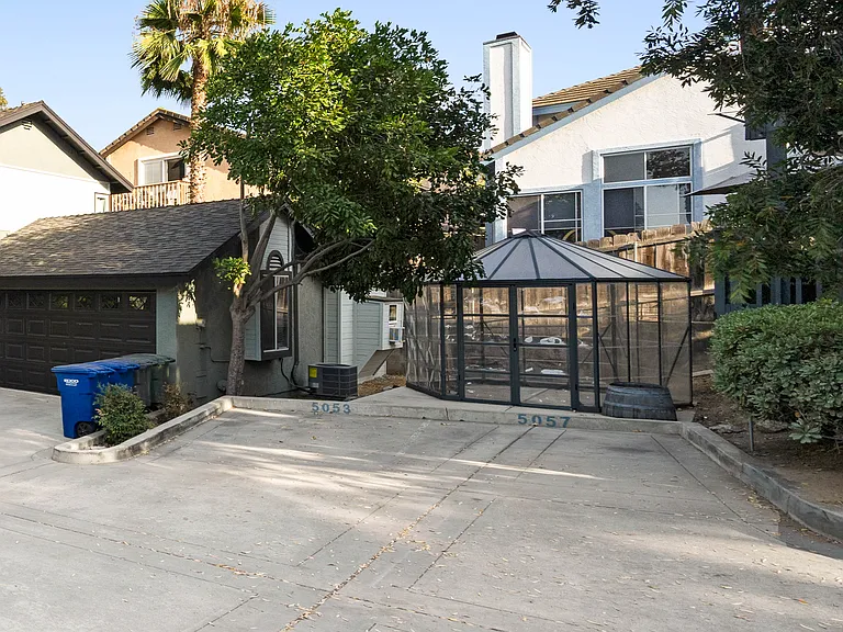 5057 Keeney St — Photo 23