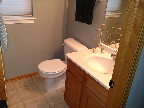 Main floor bathroom