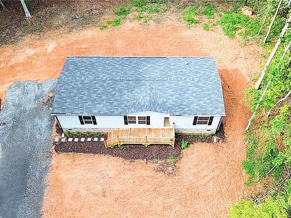 3rd image of 171 One Mile Rd