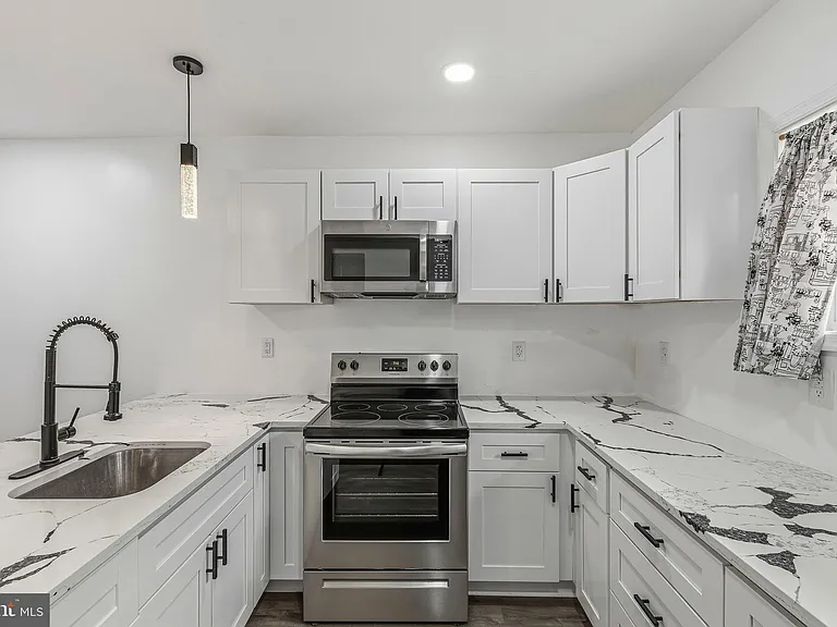2719 N 47th St #1 — Photo 17