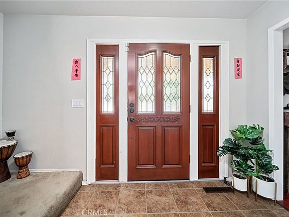 2nd image of 62 Pepper Tree Rd