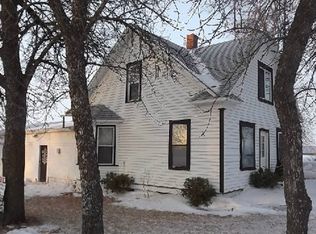 311 Boody Ave, Hurdsfield, ND 58451