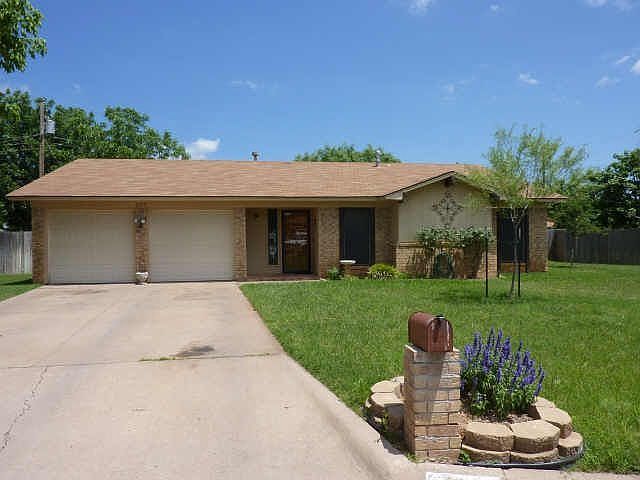 1st image of 2317 Rexie Cir