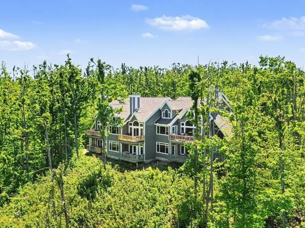 4350 Fazio Dr, Gaylord, MI 49735