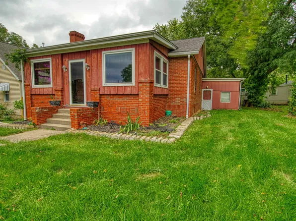 502 S Stewart St, Creve Coeur, IL 61610