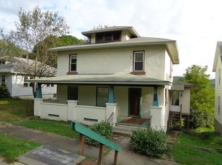 323 W 1st St, Corning, NY 14830