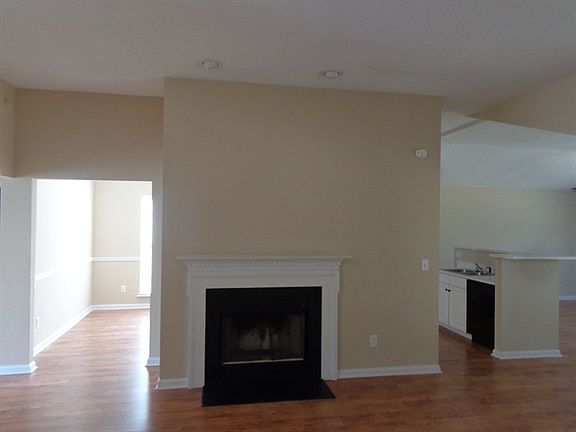 4th image of 12519 Autumn Blaze Dr