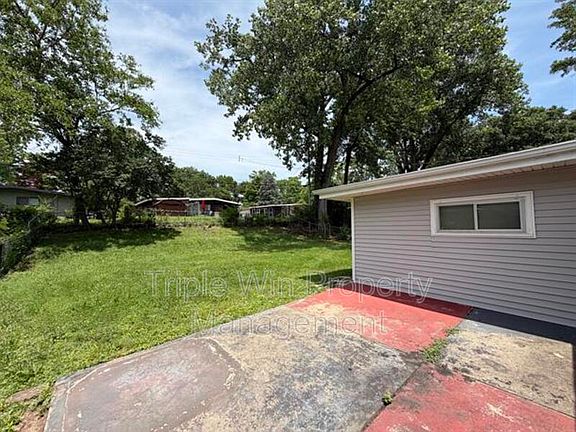 5th image of 835 Bobbins Ln