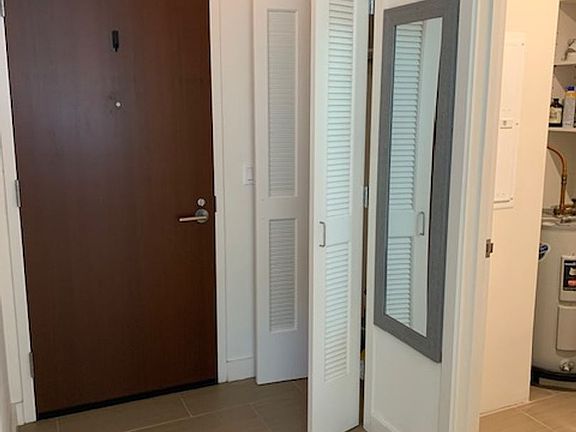 2nd image of 600 Ala Moana Blvd #406