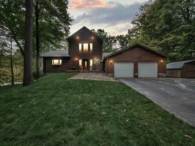 3754 Brighton Rd, Howell, MI, 48843
