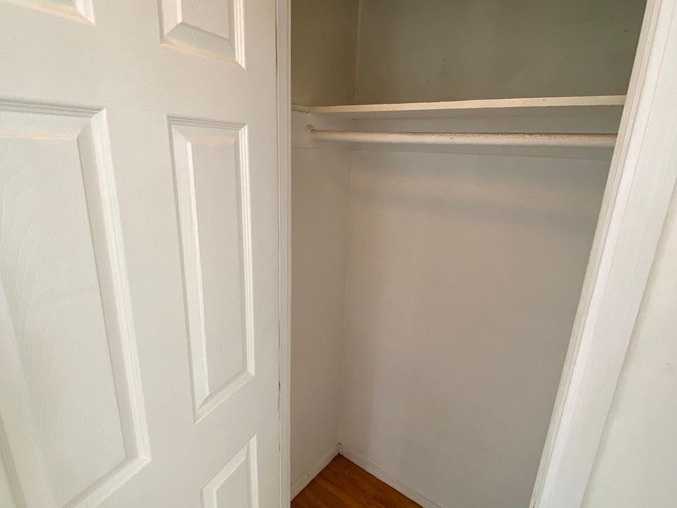 1st image of 539 Campbell Ave