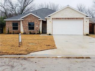 4822 Pebbleridge Dr, Balch Springs, TX 75180