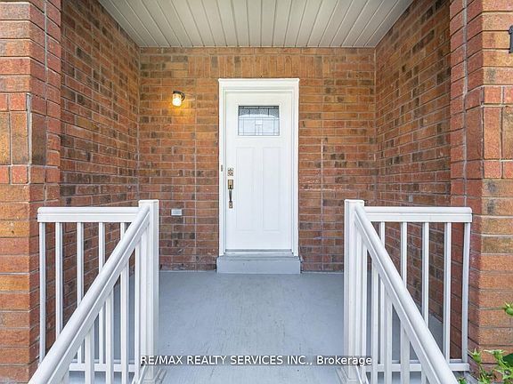 4th image of 17 Dawes Rd