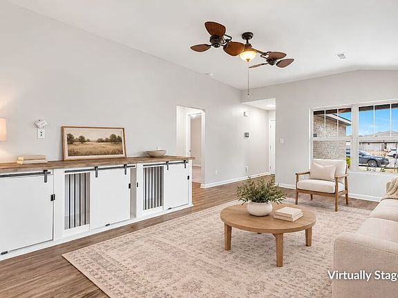 4th image of 160 Winstead Cir