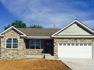 136 Santa Monica Dr, Georgetown, KY 40324