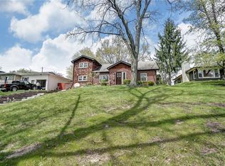 1825 Fairway Dr, Springfield, OH 45504