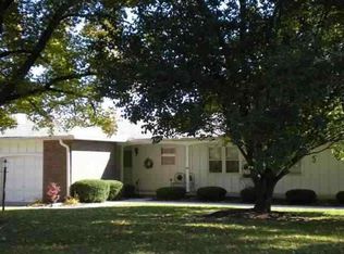 502 S 9th St, Clinton, MO 64735