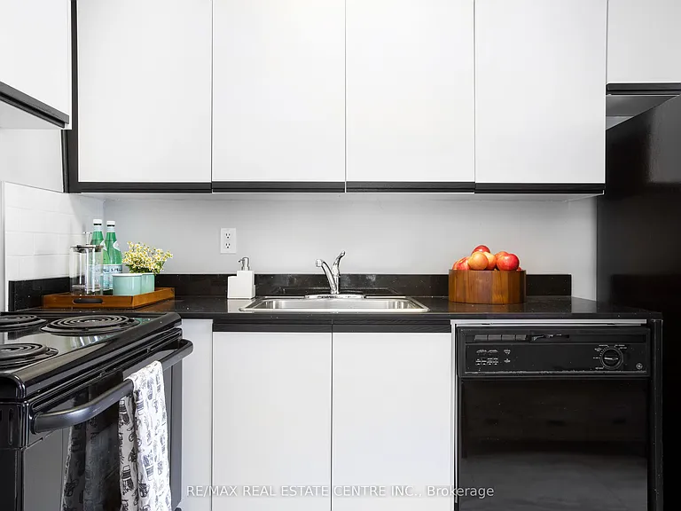 150 Graydon Hall Dr #401 — Photo 14