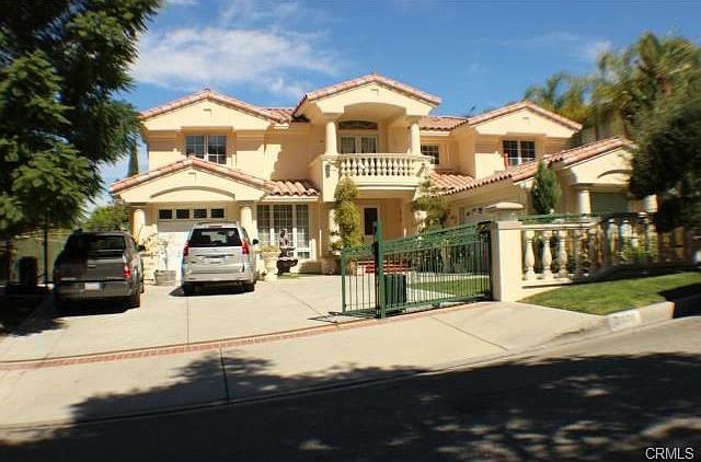 1st image of 2809 Countrywood Ln