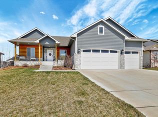 732 S Glen Wood Ct, Wichita, KS 67230