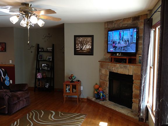 4th image of 85 Bre Hill Dr