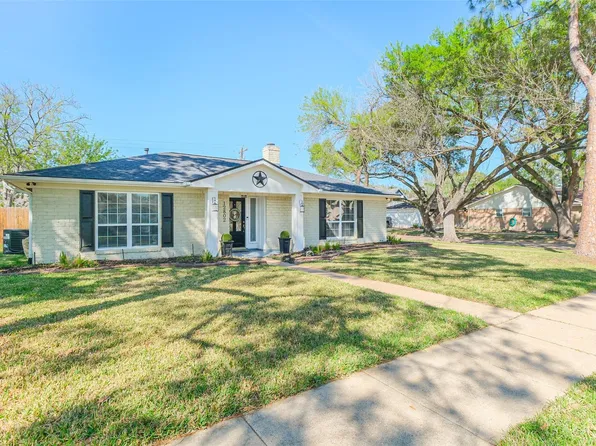 12802 Westmere Dr, Houston, TX 77077