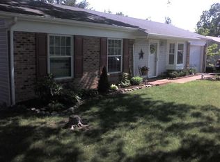 60 Greenbriar Ln, Stuarts Draft, VA 24477