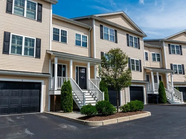 3800 Post Rd #4, Warwick, RI 02886