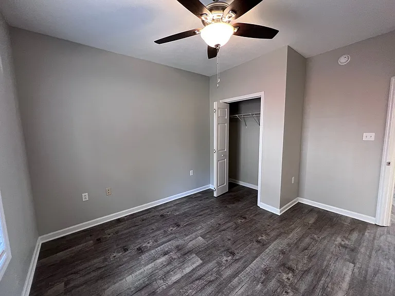Rand Powell Apartment Homes — Photo 79