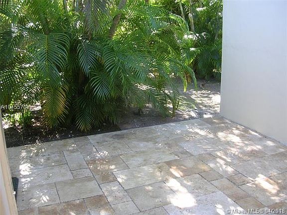 2nd image of 1128 Cotorro Ave