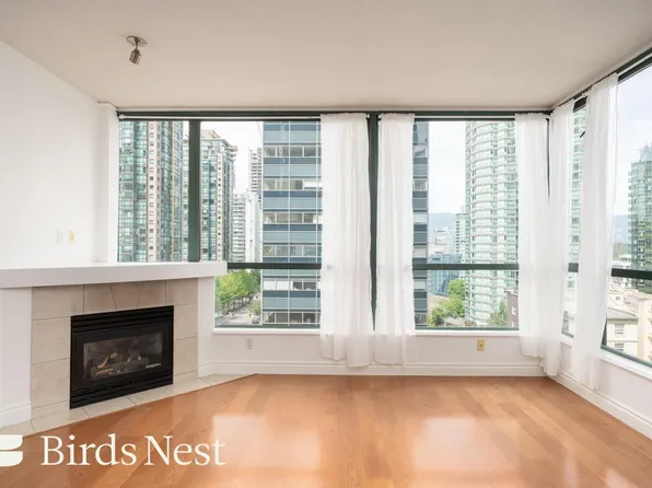 1239 Georgia St W #705, Vancouver, BC V6E 4R8