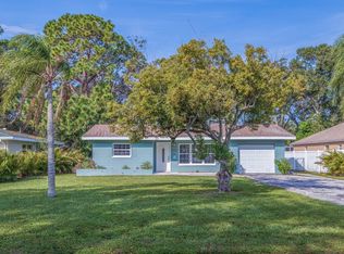 2135 Desoto Way S, Saint Petersburg, FL 33712