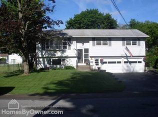 2077 Rensselaer Ave, Schenectady, NY 12303