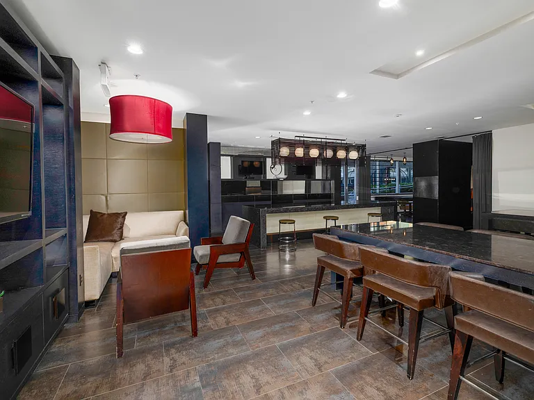 Club room at Leo
