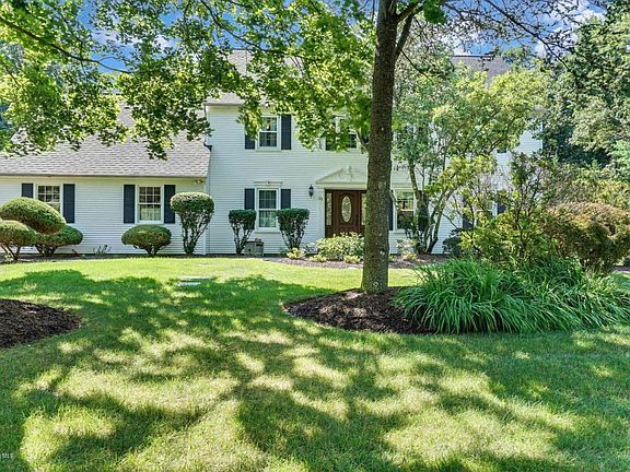 2nd image of front of home