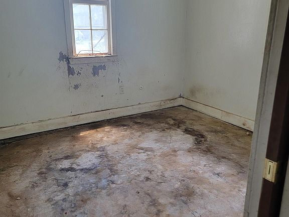 2nd image of 1614 W 7th Ave