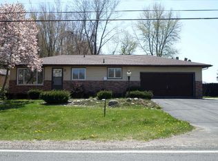 1994 E Britain Ave, Benton Harbor, MI 49022